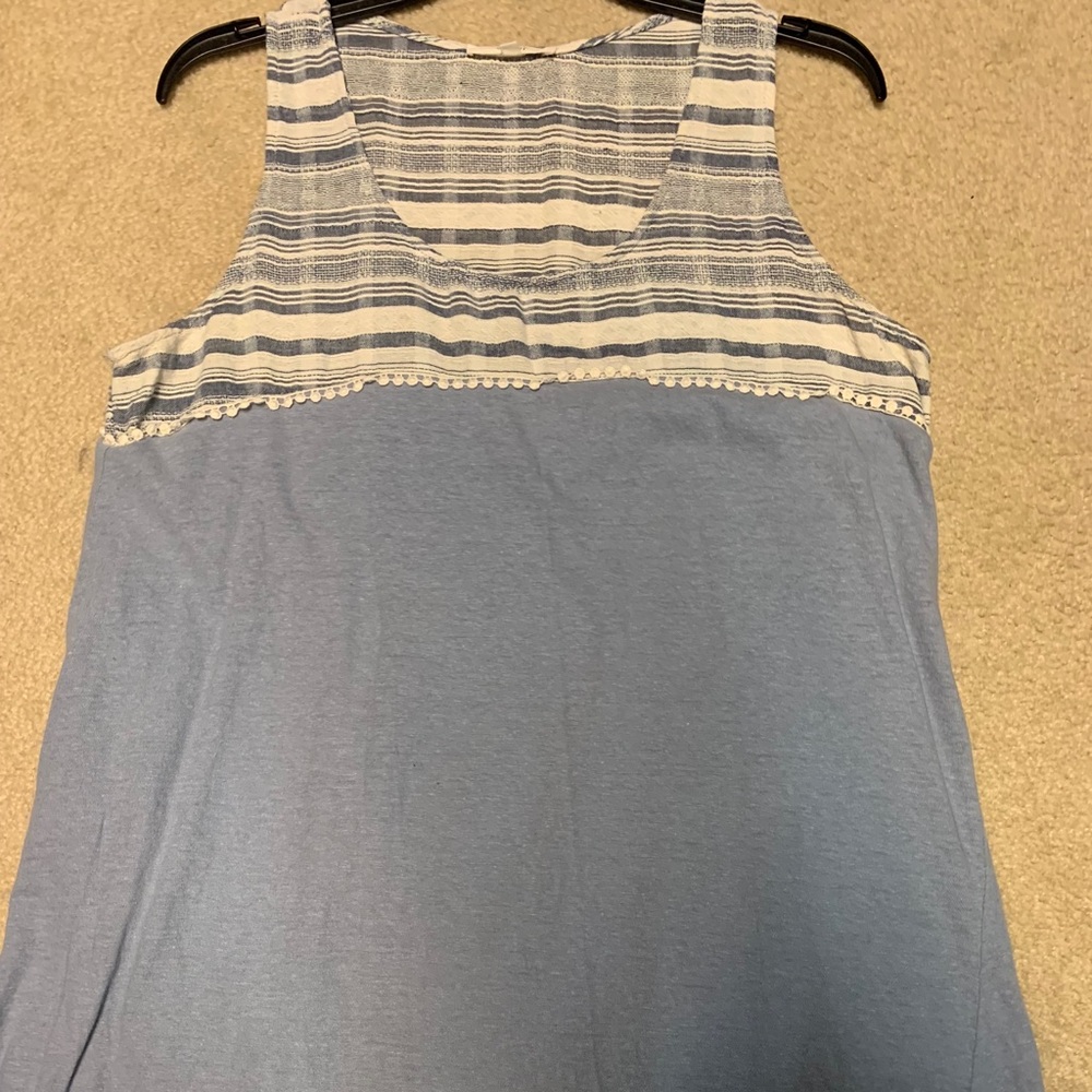 Easel Fringe Bottom Tunic